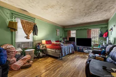 849 E 219th Street, Bronx, NY 10467 - Photo 15