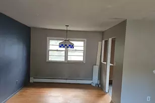 14 Bellmore Dr, Poughkeepsie, NY 12603 - Photo 7