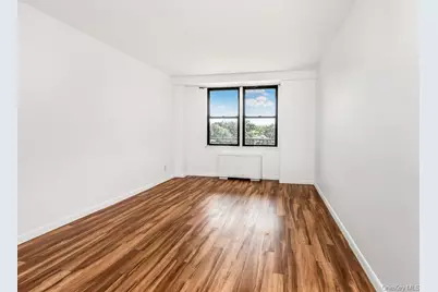 4705 Henry Hudson Parkway W #3C, Bronx, NY 10471 - Photo 9