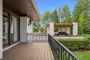 8 Plaka Ct, Old Brookville, NY 11545 - Photo 25