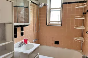 65-15 Yellowstone Blvd, Forest Hills, NY 11375 - Photo 5