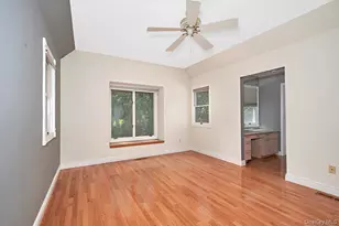 1103 Regent Dr, Mount Kisco, NY 10549 - Photo 17