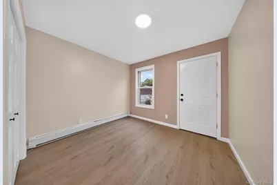 9521 87th Street, Ozone Park, NY 11416 - Photo 9