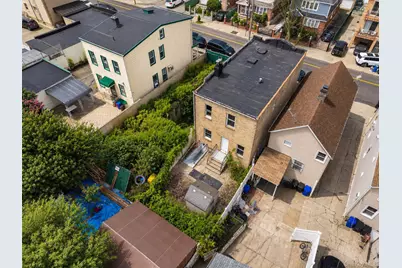 9521 87th Street, Ozone Park, NY 11416 - Photo 33