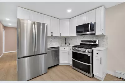 9521 87th Street, Ozone Park, NY 11416 - Photo 17