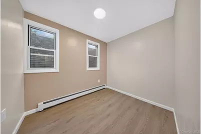 9521 87th Street, Ozone Park, NY 11416 - Photo 21
