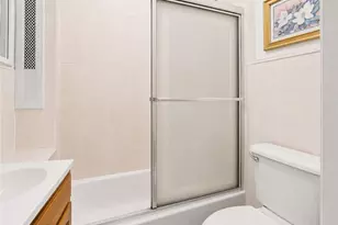 60-11 Myrtle Ave, Ridgewood, NY 11385 - Photo 19