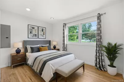 12 Bayview Avenue, Islip, NY 11751 - Photo 23