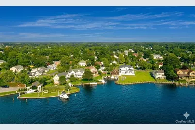 12 Bayview Avenue, Islip, NY 11751 - Photo 5