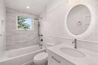 12 Bayview Avenue, Islip, NY 11751 - Photo 31
