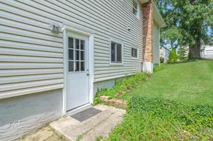 12 3rd Ave, Port Washington, NY 11050 - Photo 27