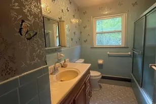 8 Dartmouth Rd, Shoreham, NY 11786 - Photo 7