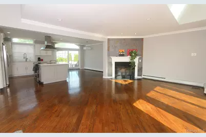 3260 Judith Lane, Oceanside, NY 11572 - Photo 3