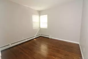 3260 Judith Ln, Oceanside, NY 11572 - Photo 17