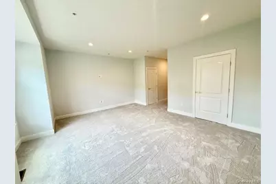 61 Avery Drive N, Center Moriches, NY 11934 - Photo 5