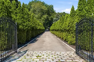 1007 W Shore Rd, Mill Neck, NY 11765 - Photo 5