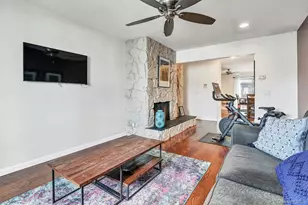 19 Somerset Dr, Suffern, NY 10901 - Photo 9