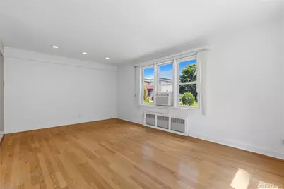 2 Winchester Avenue #1A, Yonkers, NY 10710 - Photo 9