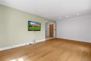 2 Winchester Ave, Yonkers, NY 10710 - Photo 7