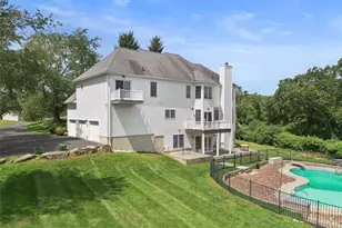 26 Mill Farm Ln, Brewster, NY 10509 - Photo 47