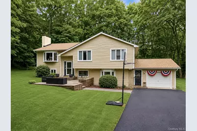 386 Nashopa Road, Bloomingburg, NY 12721 - Photo 1