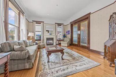 190 Beach 137th Street, Rockaway Park, NY 11694 - Photo 9