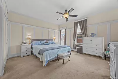 190 Beach 137th Street, Rockaway Park, NY 11694 - Photo 19