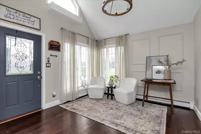 161 Friends Lane, Westbury, NY 11590 - Photo 5