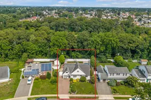 161 Friends Ln, Westbury, NY 11590 - Photo 27