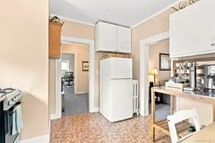 1095 Boston Post Rd, Rye, NY 10580 - Photo 15