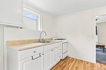 1095 Boston Post Road, Rye, NY 10580 - Photo 11