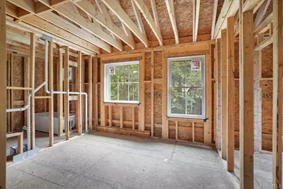 32 Vandewater Drive, Wappingers Falls, NY 12590 - Photo 15