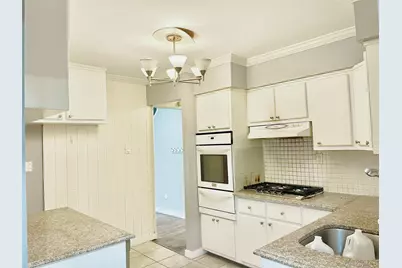 258 Steamboat Road, Great Neck, NY 11024 - Photo 23