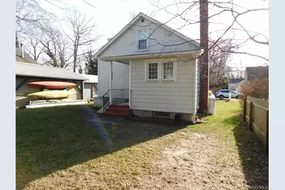 80 Cedar Road, Wading River, NY 11792 - Photo 17