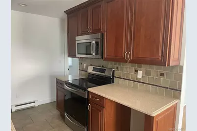 43 Brushy Neck Lane #13, Westhampton, NY 11977 - Photo 3