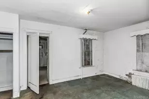 101 Emerson Ave, Floral Park, NY 11001 - Photo 15