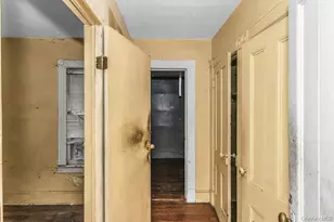 101 Emerson Ave, Floral Park, NY 11001 - Photo 7