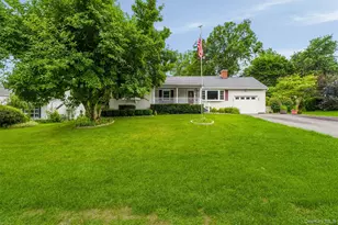 4 Broadview Rd, Poughkeepsie, NY 12603 - Photo 3