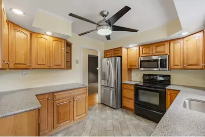 4 Broadview Road, Poughkeepsie, NY 12603 - Photo 19