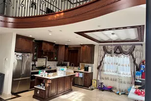 147-22 18th Ave, Whitestone, NY 11357 - Photo 5