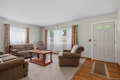 21 Keystone Park, Middletown, NY 10940 - Photo 3