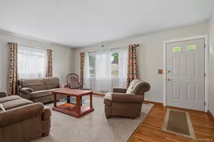 21 Keystone Park, Middletown, NY 10940 - Photo 3