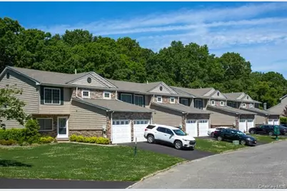 5000 Townhouse Drive #1308, Coram, NY 11727 - Photo 3