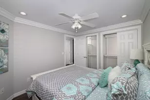 5000 Townhouse Dr, Coram, NY 11727 - Photo 9