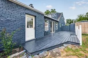 60 Lake Shore Dr, Patchogue, NY 11772 - Photo 19