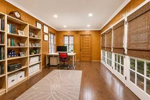 30-11 Murray St, Flushing, NY 11354 - Photo 9