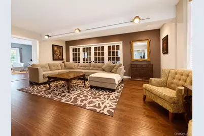 3011 Murray Street, Flushing, NY 11354 - Photo 5