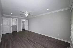 5000 Townhouse Dr, Coram, NY 11727 - Photo 9