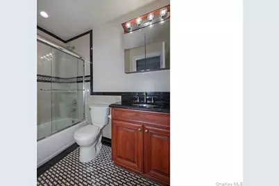 5000 Townhouse Drive #2502, Coram, NY 11727 - Photo 7