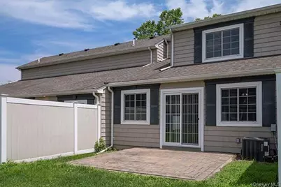 5000 Townhouse Drive #2502, Coram, NY 11727 - Photo 15